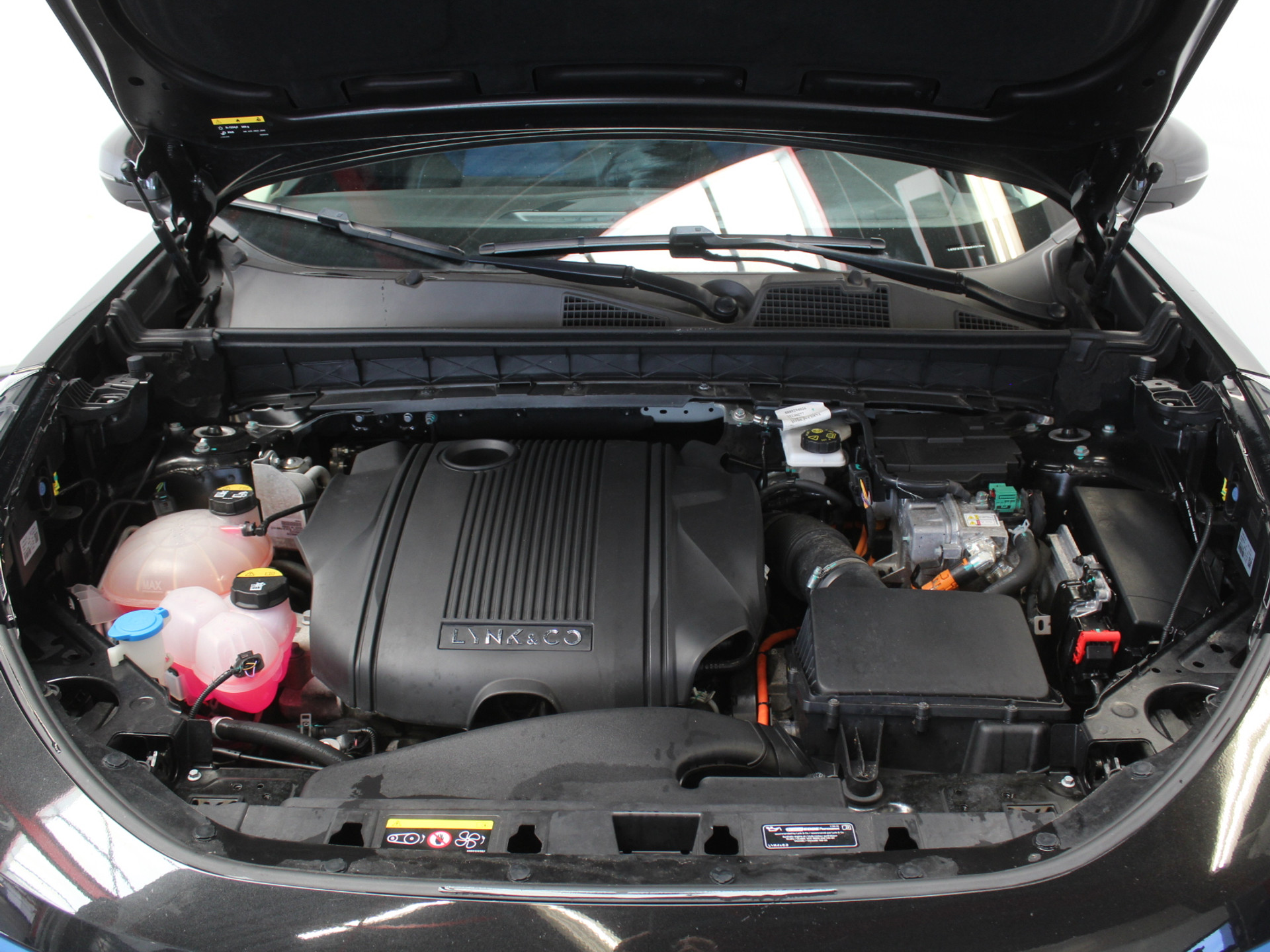 46204910-52.jpg