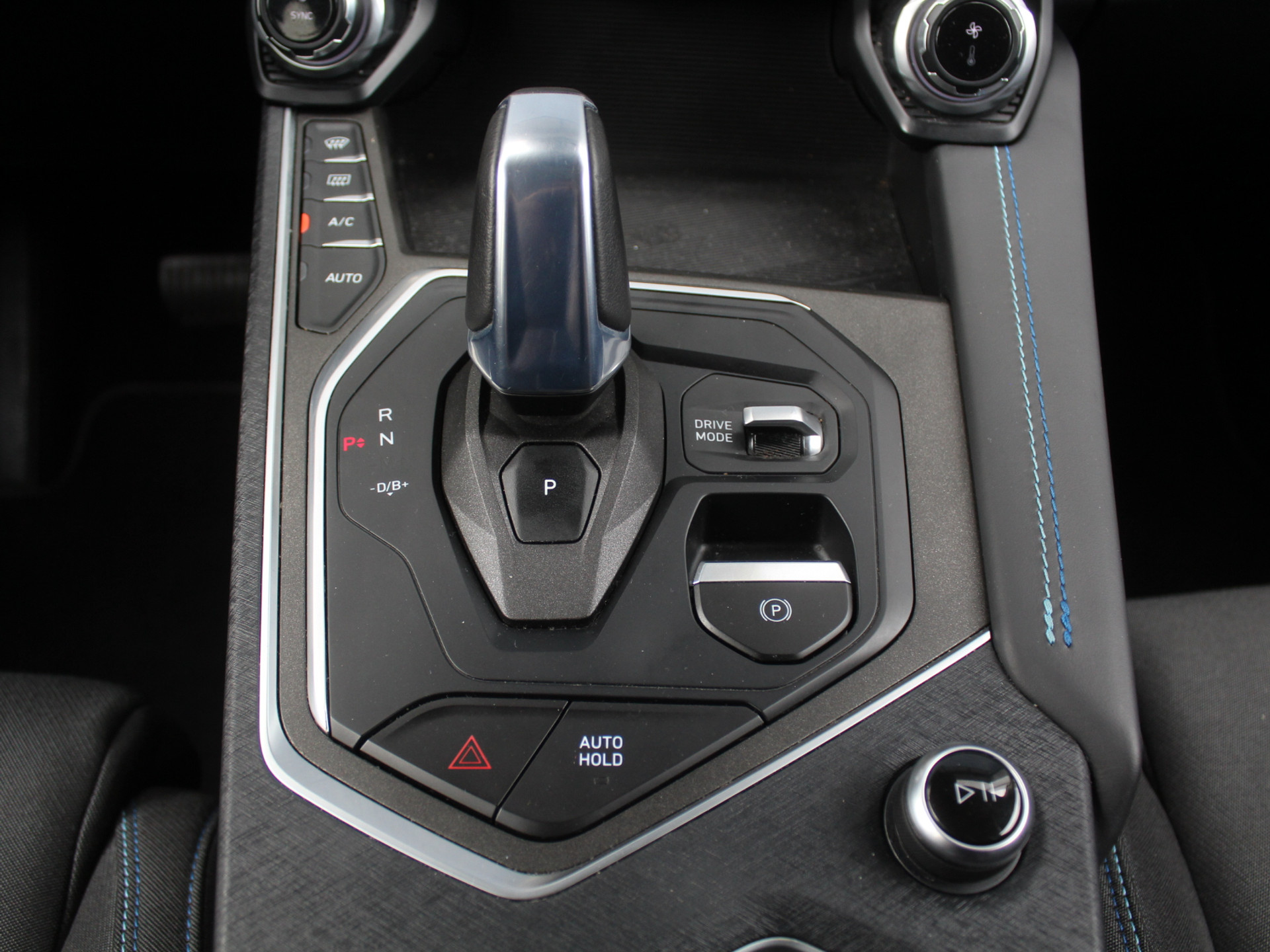 47331908-33.jpg