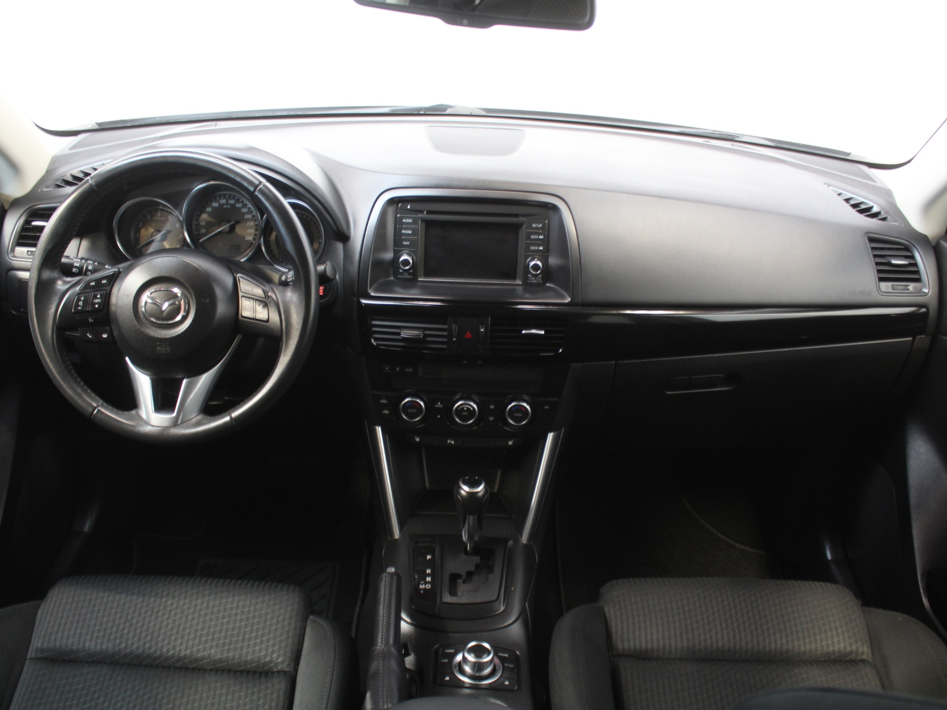47998679-4.jpg